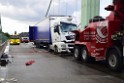 Schwerer LKW VU PKlemm A 4 Rich Olpe auf der Rodenkirchener Bruecke P405